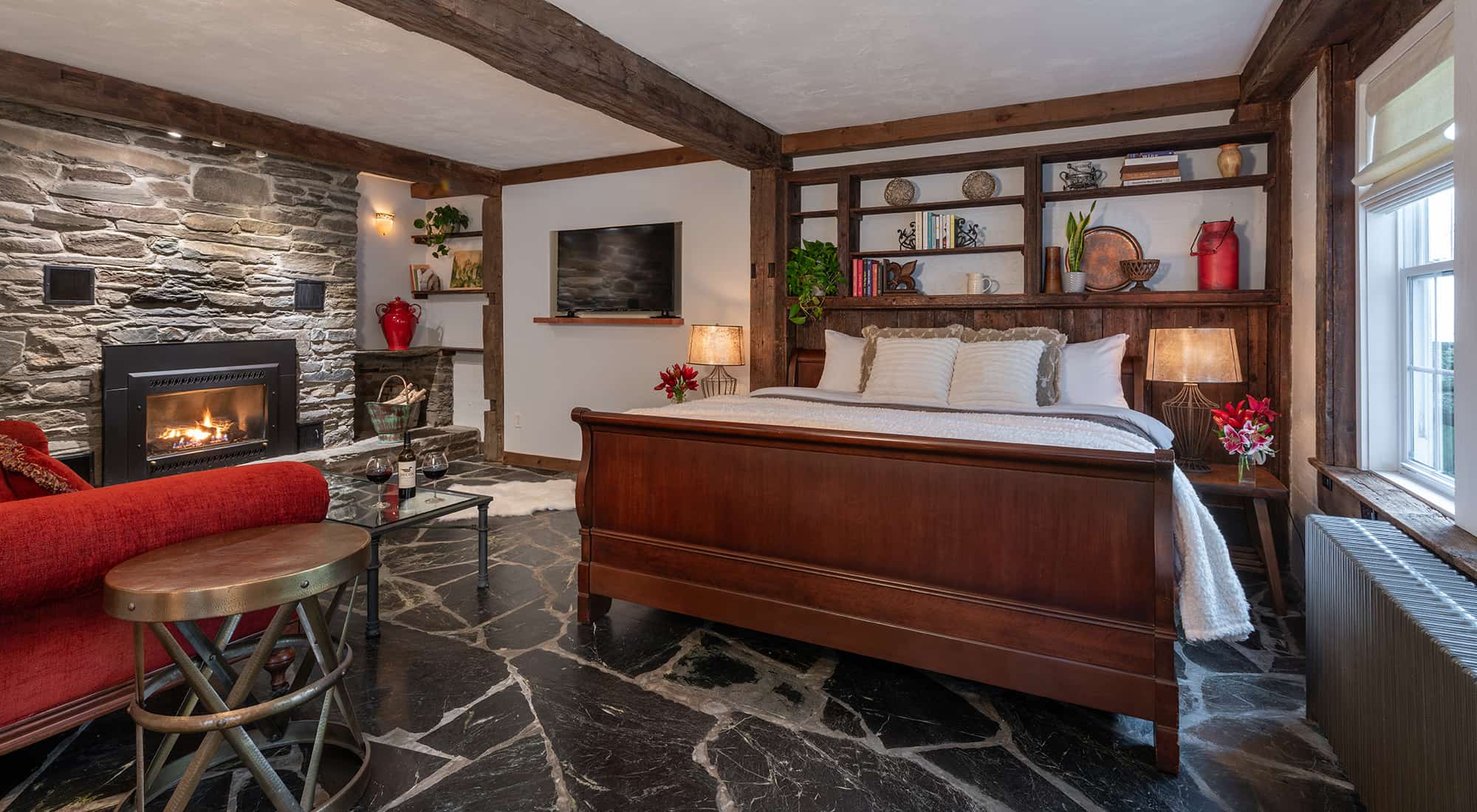 King Bed with Fireplace in Premium Honeymoon Room