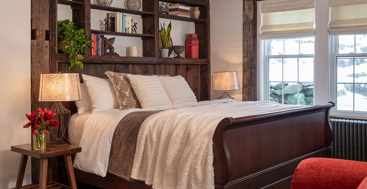 King bed in Honeymoon suite at Tucker Hill Lodge