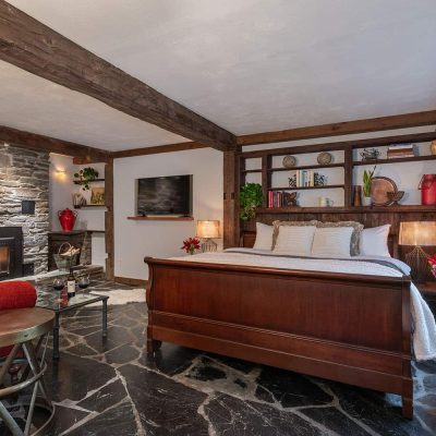 Premium Honeymoon King Bed
