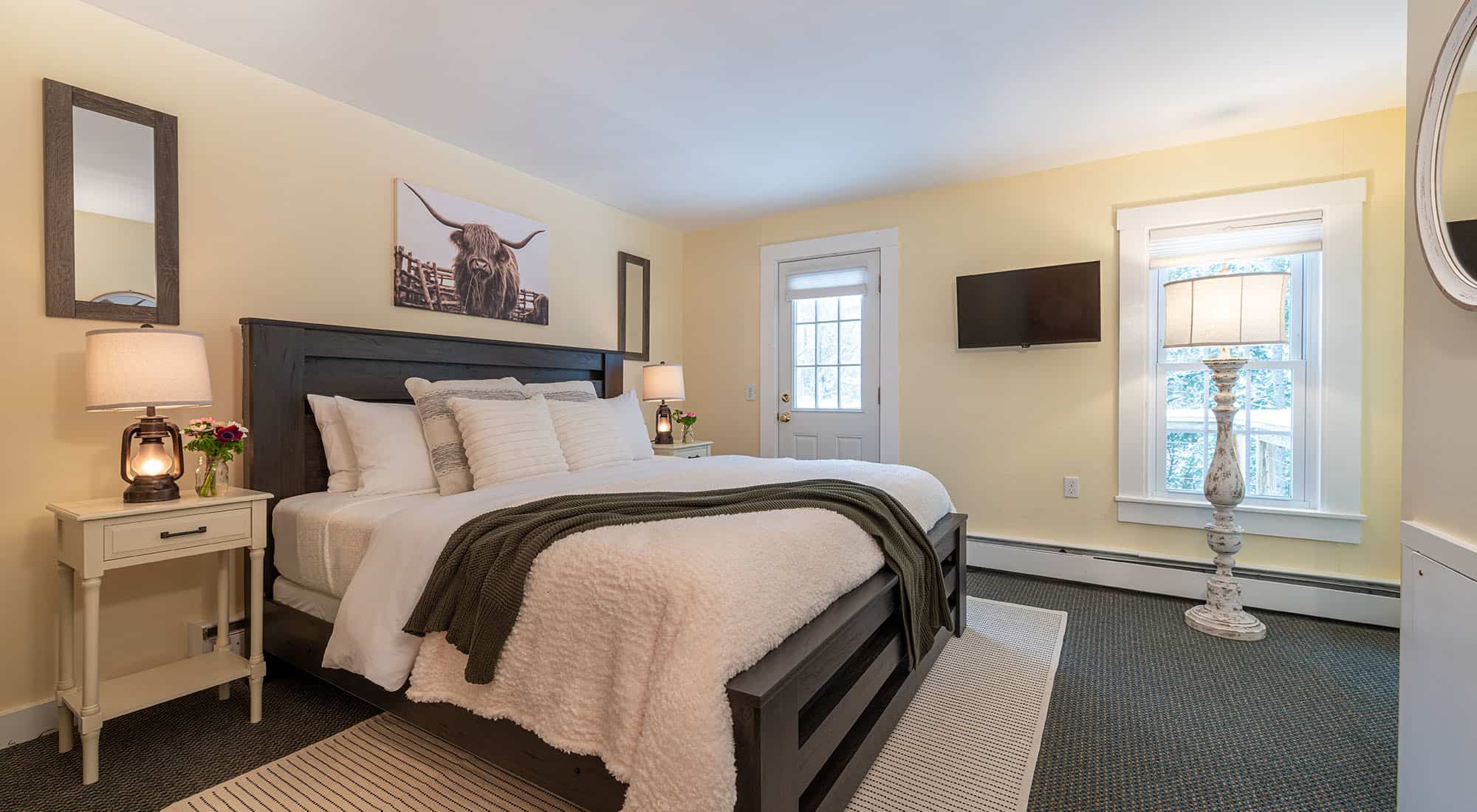 Standard 1 King Bed in Standard 1 King